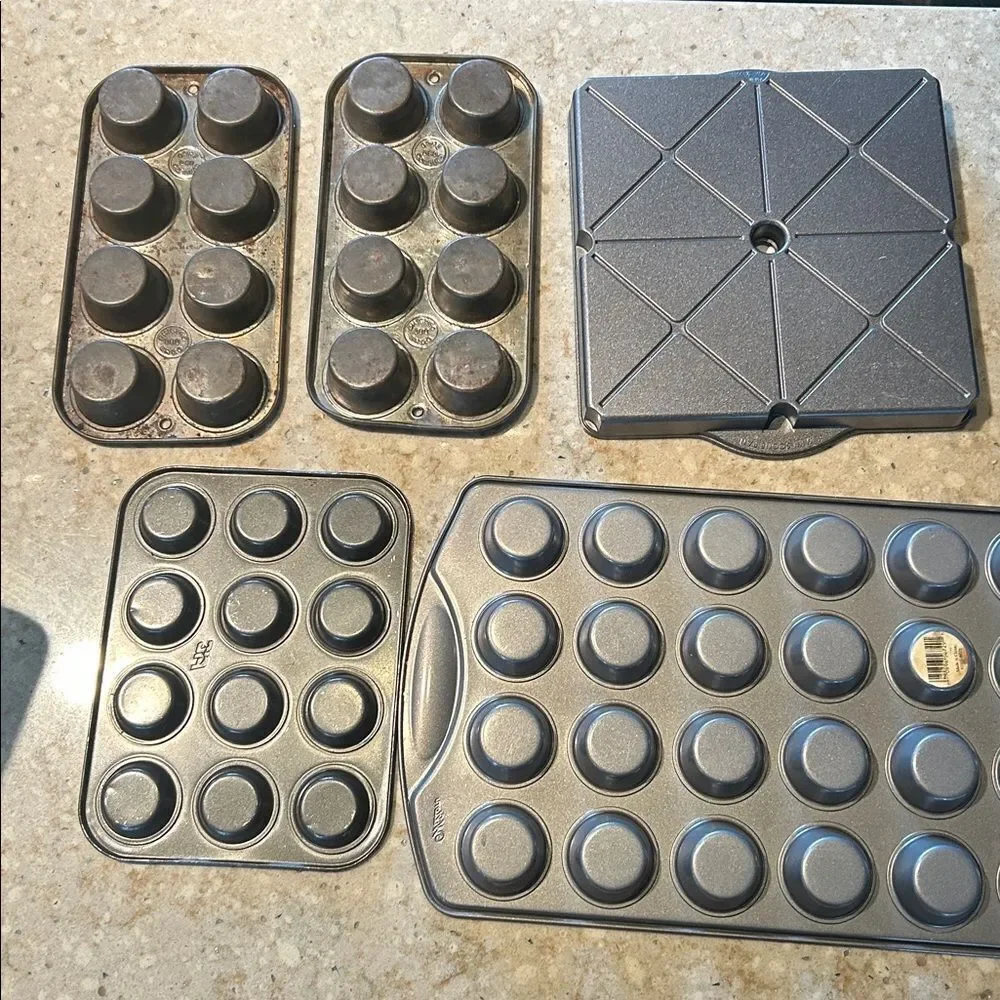 Nordic Ware five piece